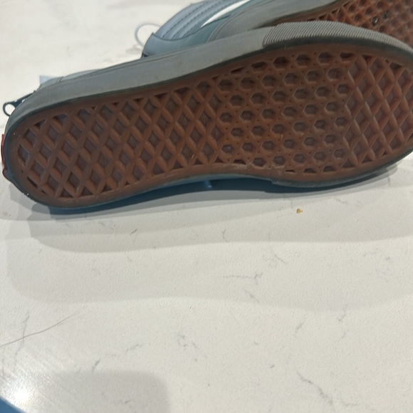 Size 3 high top Vans - Picture 4 of 4